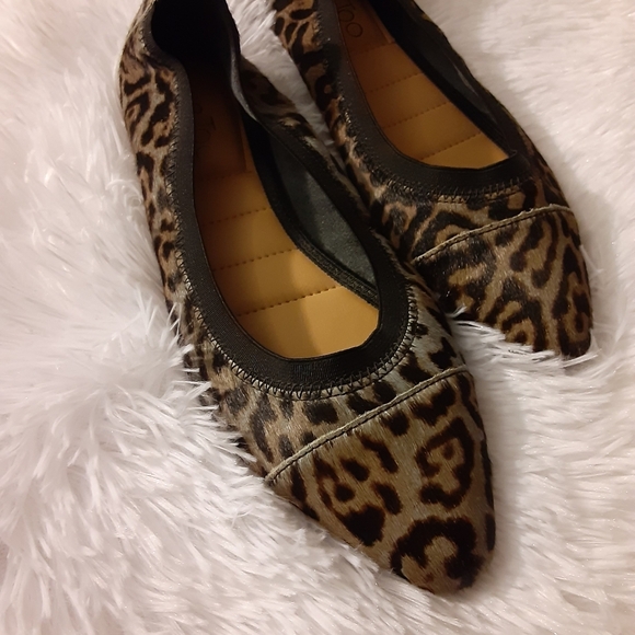 Size 6 Me Too furr leopard printed flat ballet shoes like new - Picture 4 of 16
